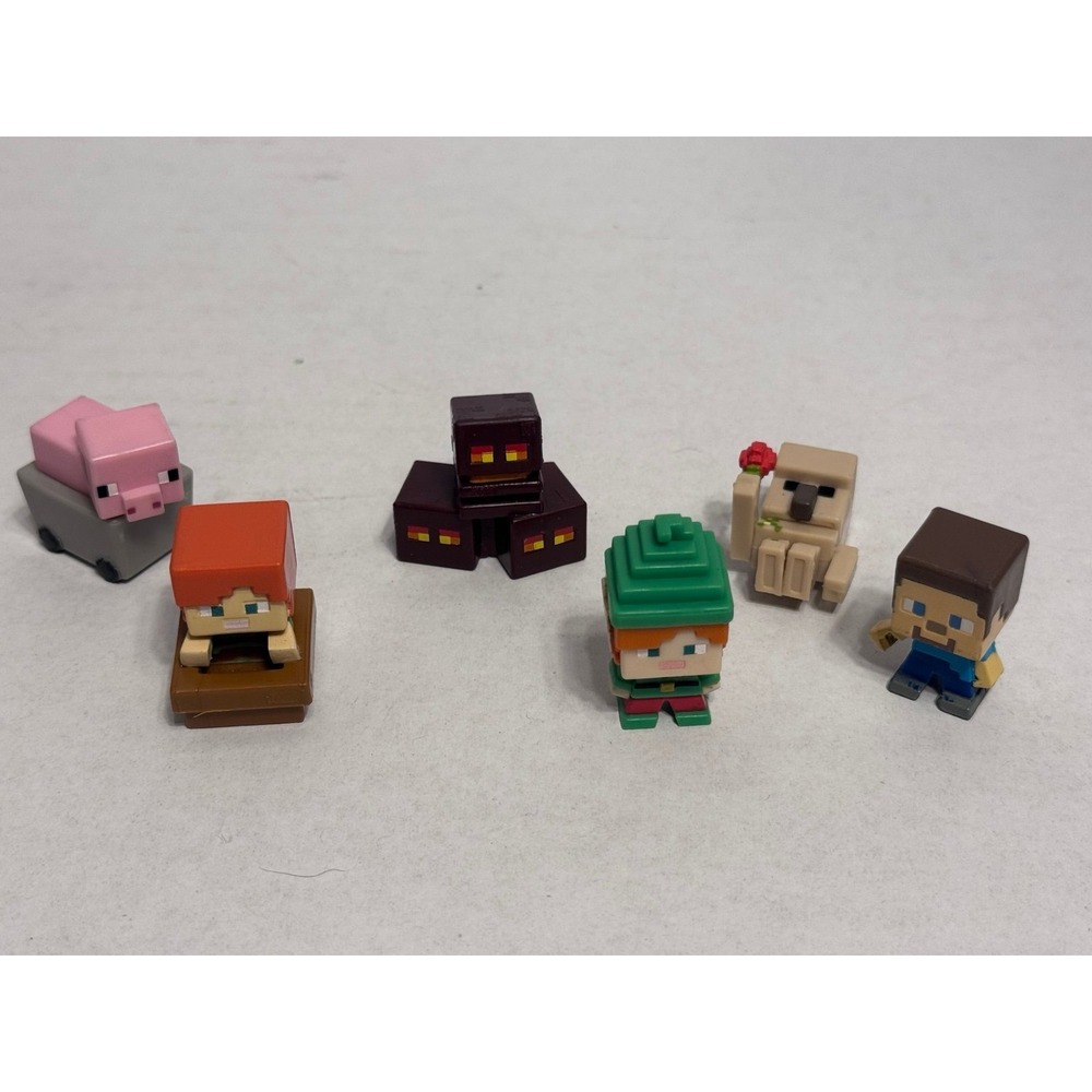 Minecraft Minifigure Collecters Display Case Cube with 22 mini figures 2014 - Picture 8 of 12